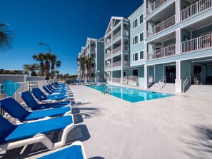 Pool - Grand Caribbean 115 (Orange Beach)