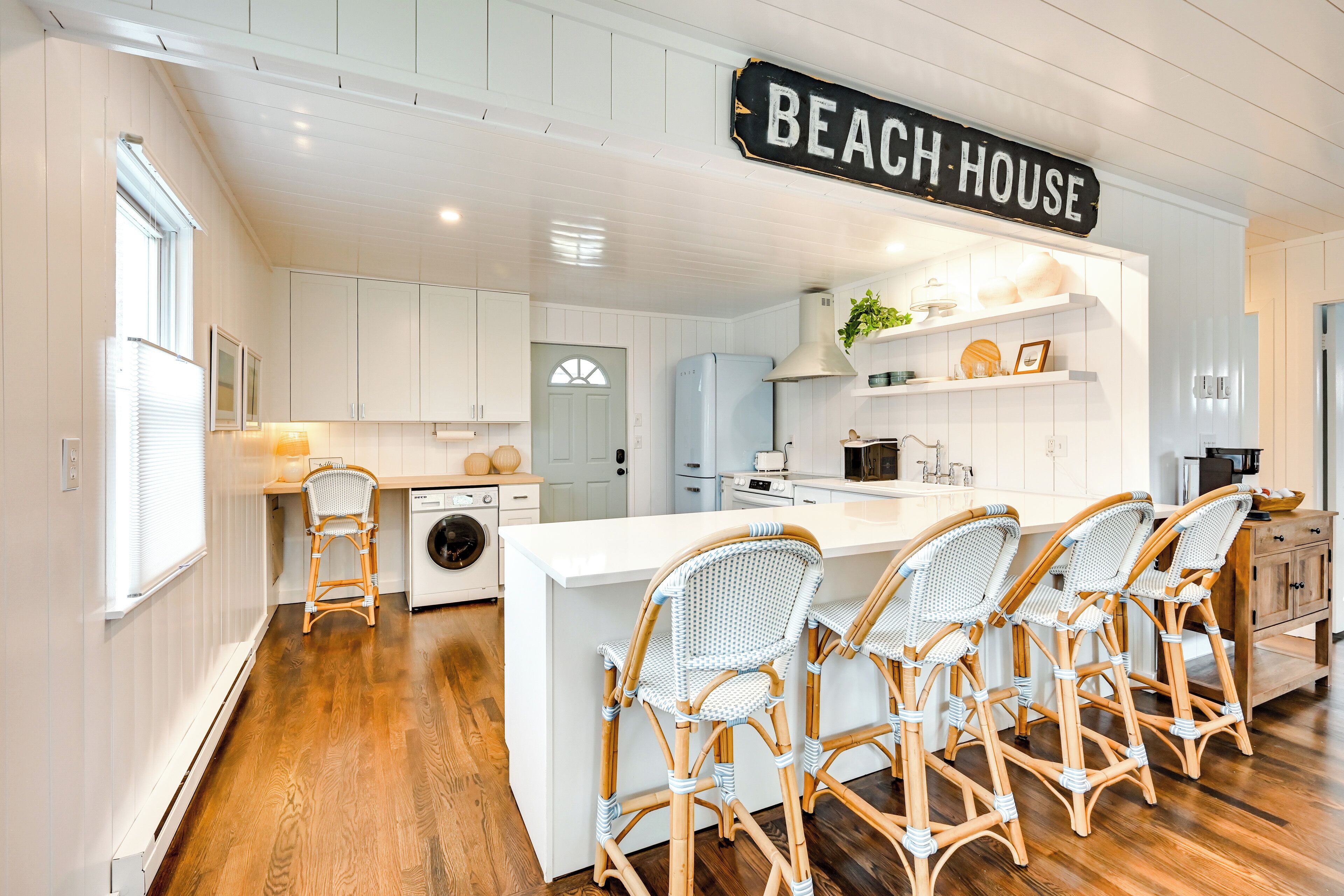 Lovely Westbrook Home w/ Patio - Walk to Beach!