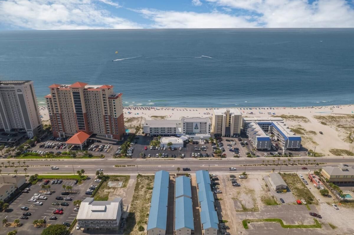 Condo, Multiple Beds (Gulf View 16) | Beach