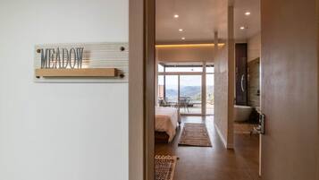 1 chambre, bureau, Wi-Fi, draps fournis