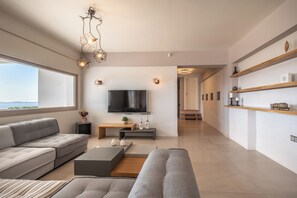 Smart TV, books - Modern Cycladic House (Naxos)