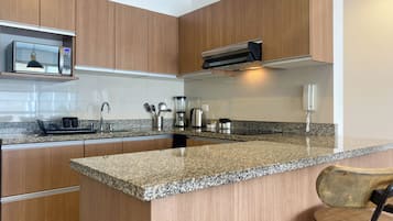 公寓, 2 間臥室 (307) | 私人廚房 | 攪拌機、廚房用具/餐具/器皿