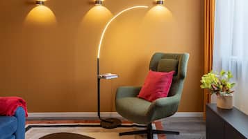 Design Apartment, 2 Bedrooms, Non Smoking, Kitchen | Living area | Smart TV, Netflix, streaming services