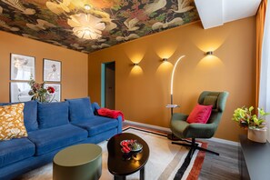 Design Apartment, 2 Bedrooms, Non Smoking, Kitchen | Ruang tamu | TV Pintar, Netflix, perkhidmatan penstriman 