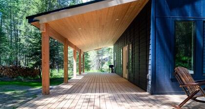 BRAND NEW HOME in Echo Lake Village