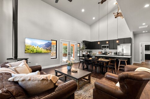 BRAND NEW HOME in Echo Lake Village