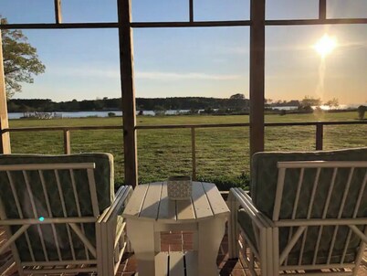Holly Cove Suite has gorgeous sunsets and spectacular views of Onancock Creek. 