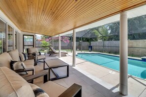 Piscine extérieure, piscine chauffée