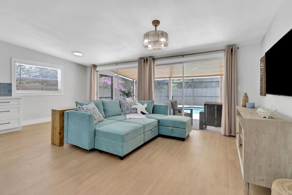 Smart TV, tavolo da calcetto