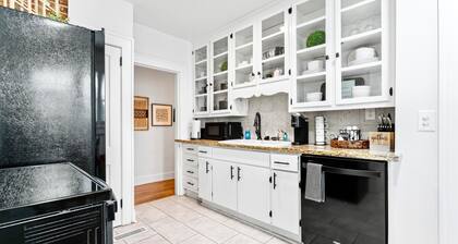 Perfect Albemarle Getaway Steps From Main Street!