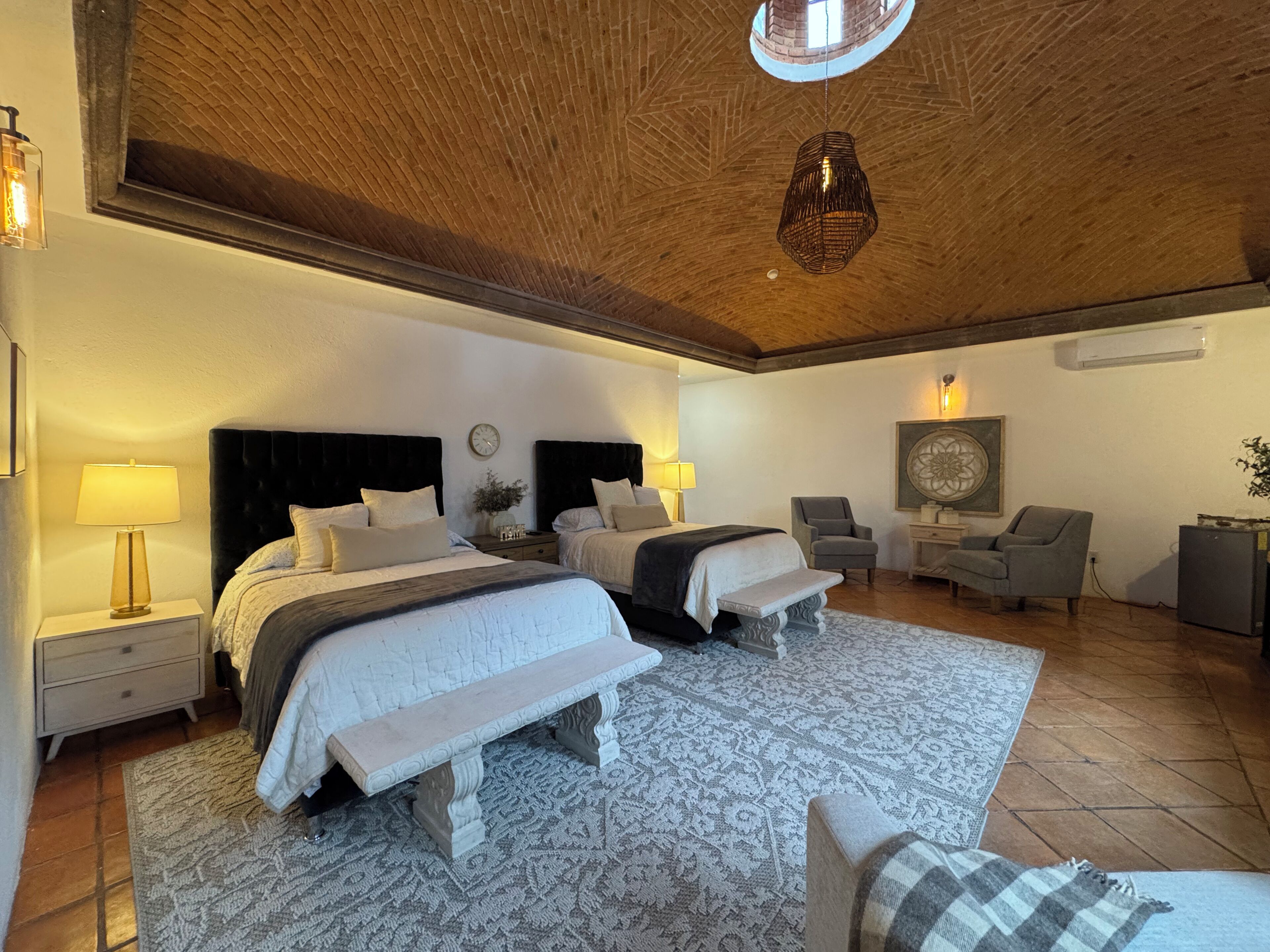 Deluxe Quadruple Room