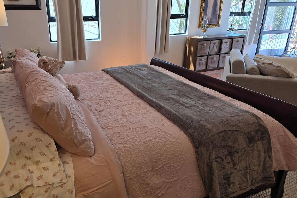 Comfort Room | 1 bedroom, premium bedding, in-room safe, individually decorated