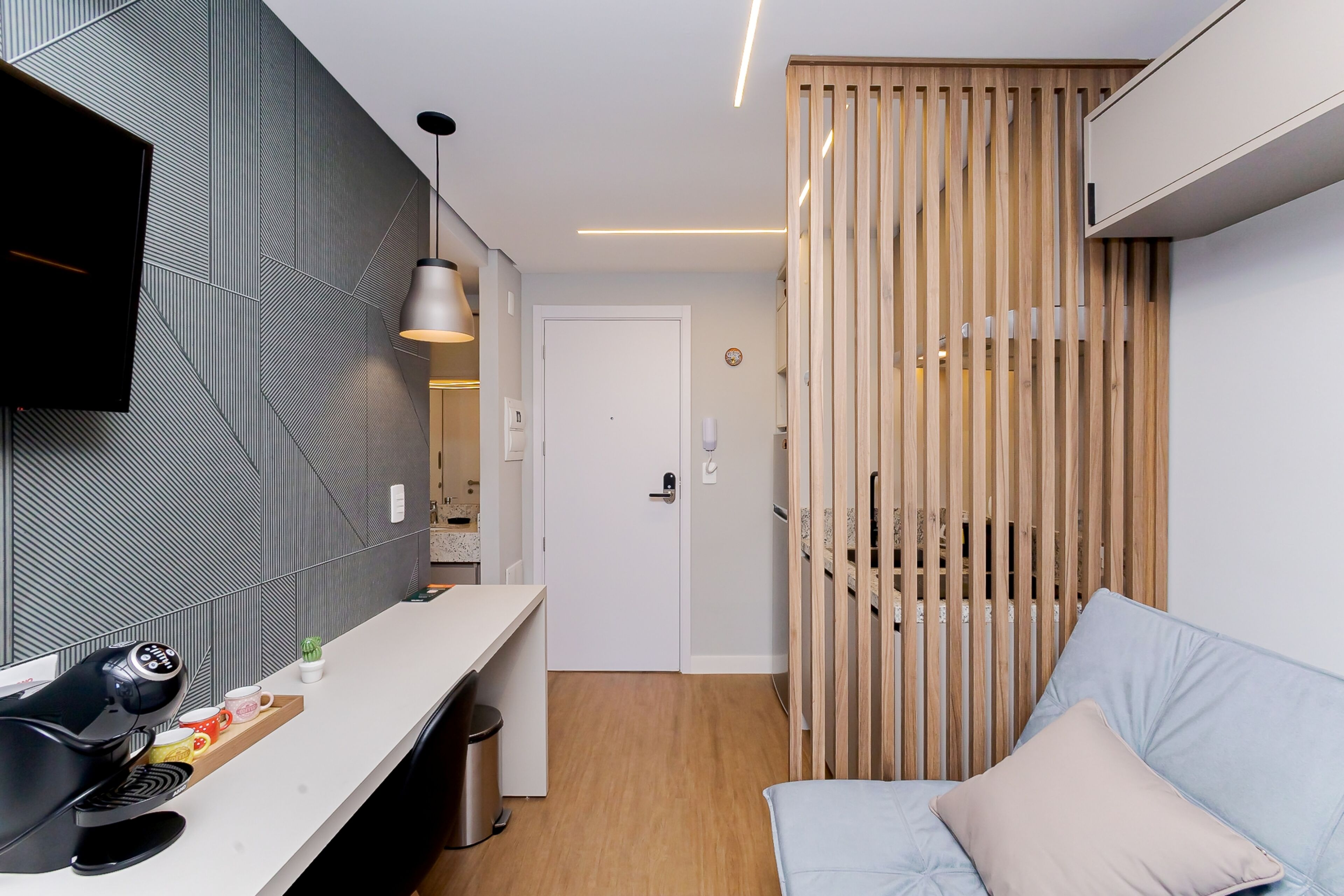 Studio | Laptop workspace, free WiFi, bed sheets
