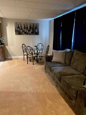 Smart TV - Hamilton Acres -Fairbanks Guest House (Fairbanks)