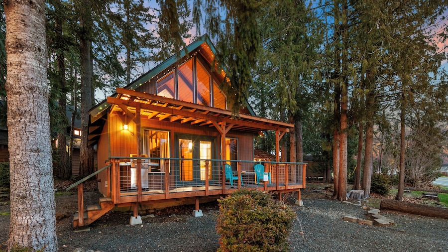 Robinhood Village Resort