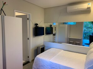 Apartment 02 | Premium bedding, memory foam beds, bed sheets