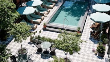 Außenpool (je nach Saison geöffnet)