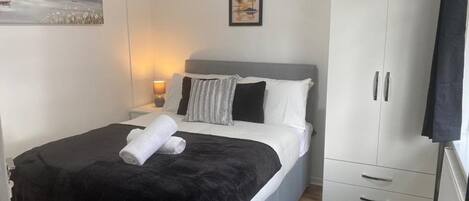 Casa | 4 camere, Wi-Fi gratuito, lenzuola