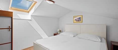 2 makuuhuonetta, ilmainen Wi-Fi, vuodevaatteet