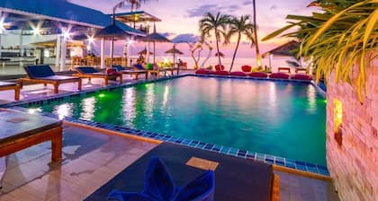 Bungalow - Sleeps 2 - Terrace - Beach Close