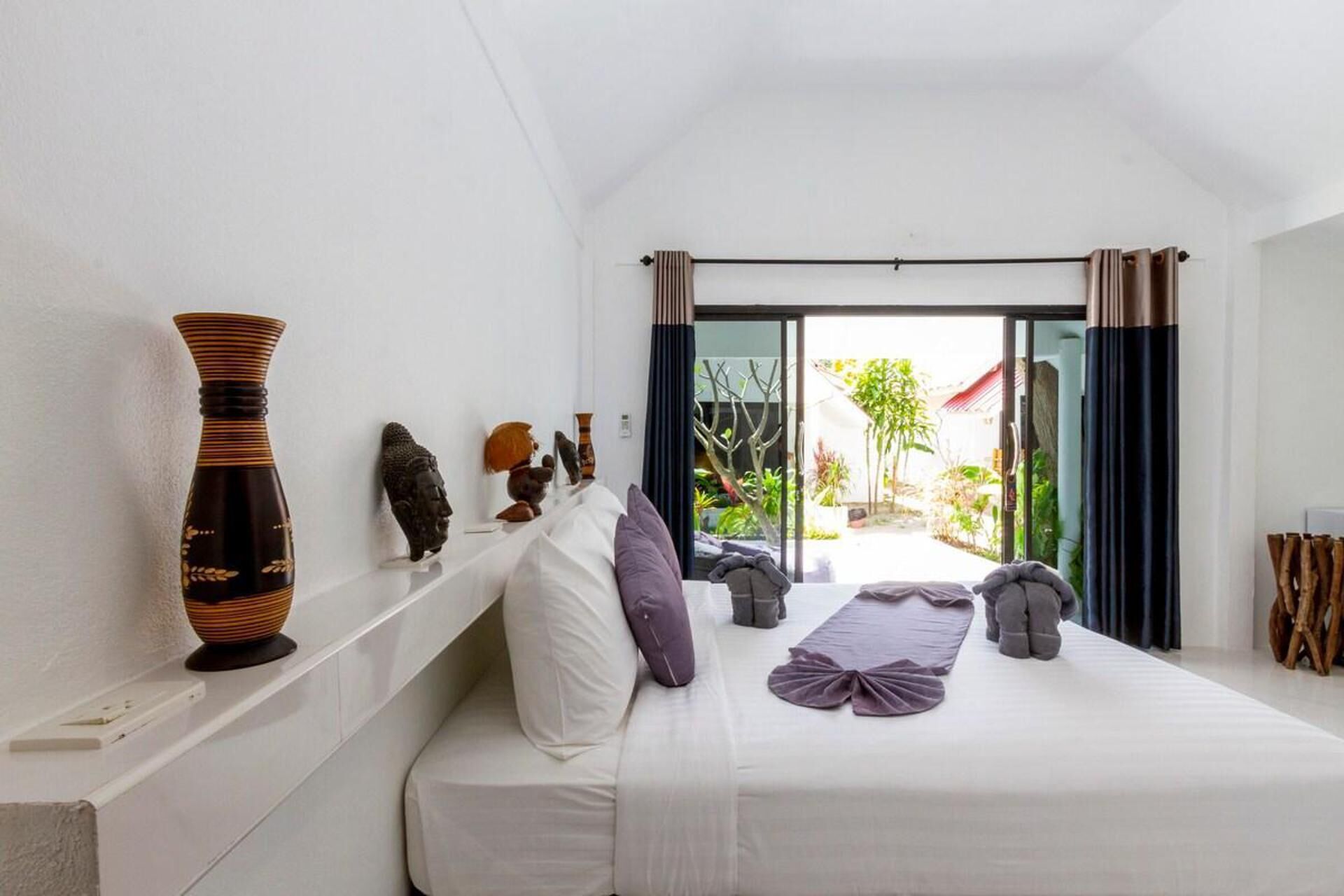 1 habitación, tabla de planchar con plancha, wifi gratis y ropa de cama 