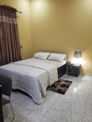 Deluxe Room, City View - Truthkey Hotels (Lagos)