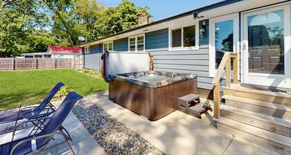 Lovely home with hot tub, pool, two kitchens, enclosed backyard, firepit & grill