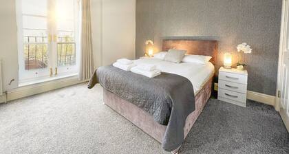 Redbourne Terrace Holiday Home