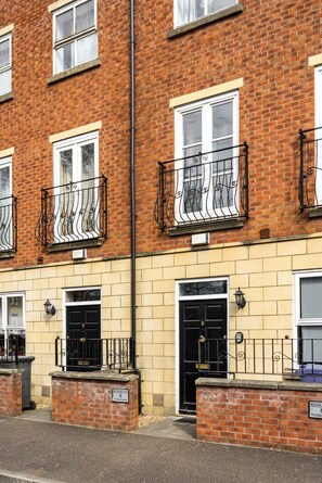 Hus – superior, privat bad, parkutsikt | Eksteriør