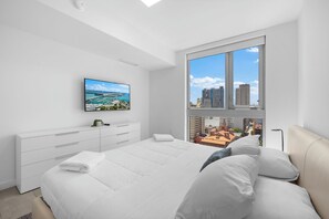 ดีลักซ์คอนโด, 1 ห้องนอน, วิวเมือง | เครื่องนอนระดับพรีเมียม, ผ้าม่านกันแสง, เตารีด/โต๊ะรีดผ้า, Wi-Fi ฟรี