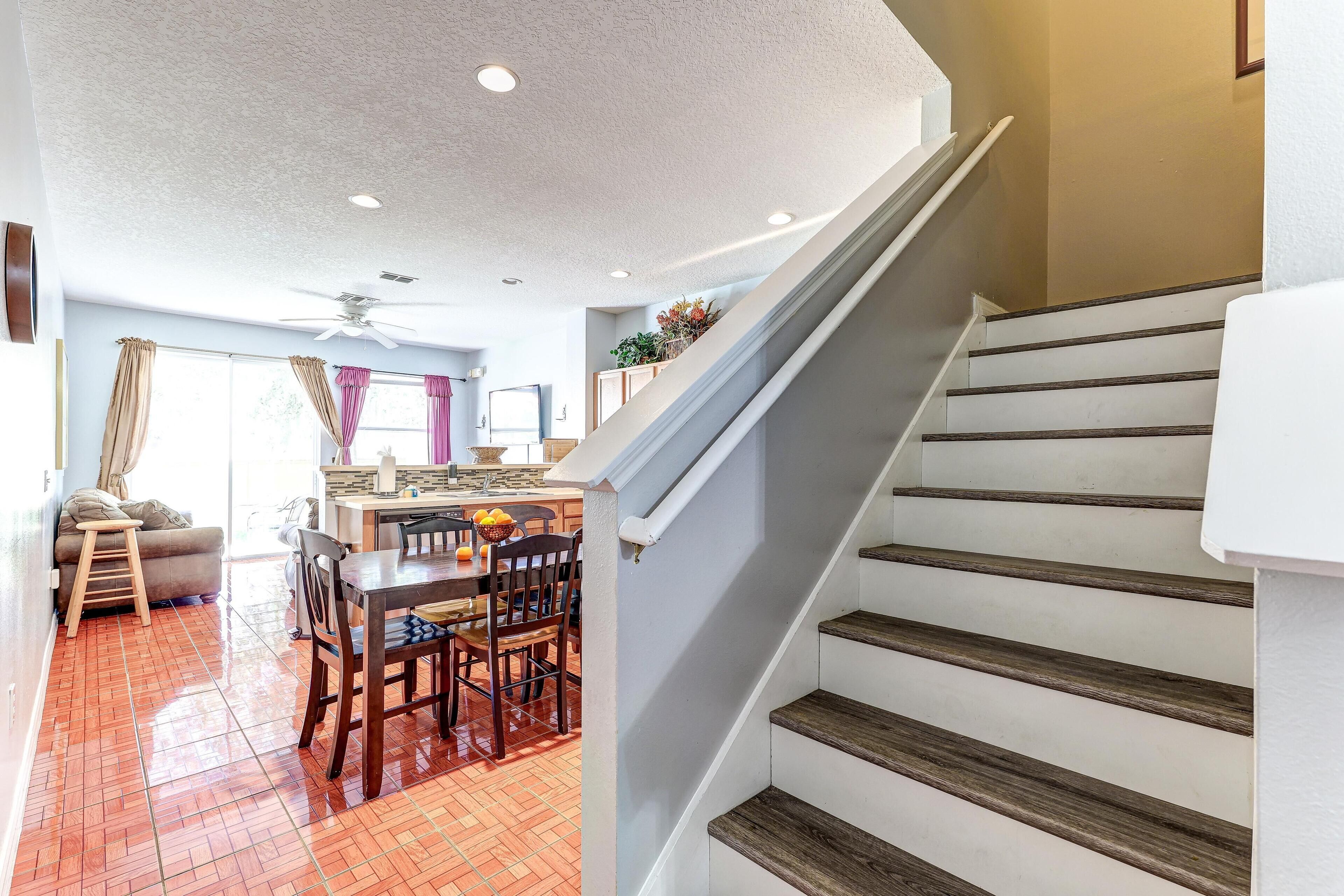 U9 Crestwynd- 3 Bdrm, 3 Bath Home A Disney Retreat | Free Parking - Celebration, FL