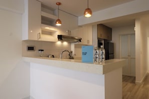 Apartment, 2 Bedrooms (201) | Private kitchen