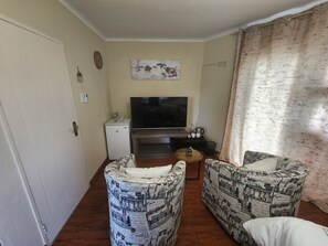 Habitación doble Deluxe | Sábanas de algodón egipcio, ropa de cama de alta calidad y minibar 