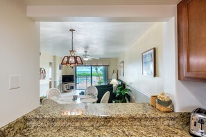 Smart TV, books - Oceanfront Heated Pool with putting green (Cape Canaveral)