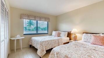 2 bedrooms, iron/ironing board, travel cot, free WiFi