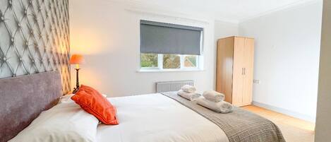 Business House, Private Bathroom, Garden View (Rider Gardens Home)