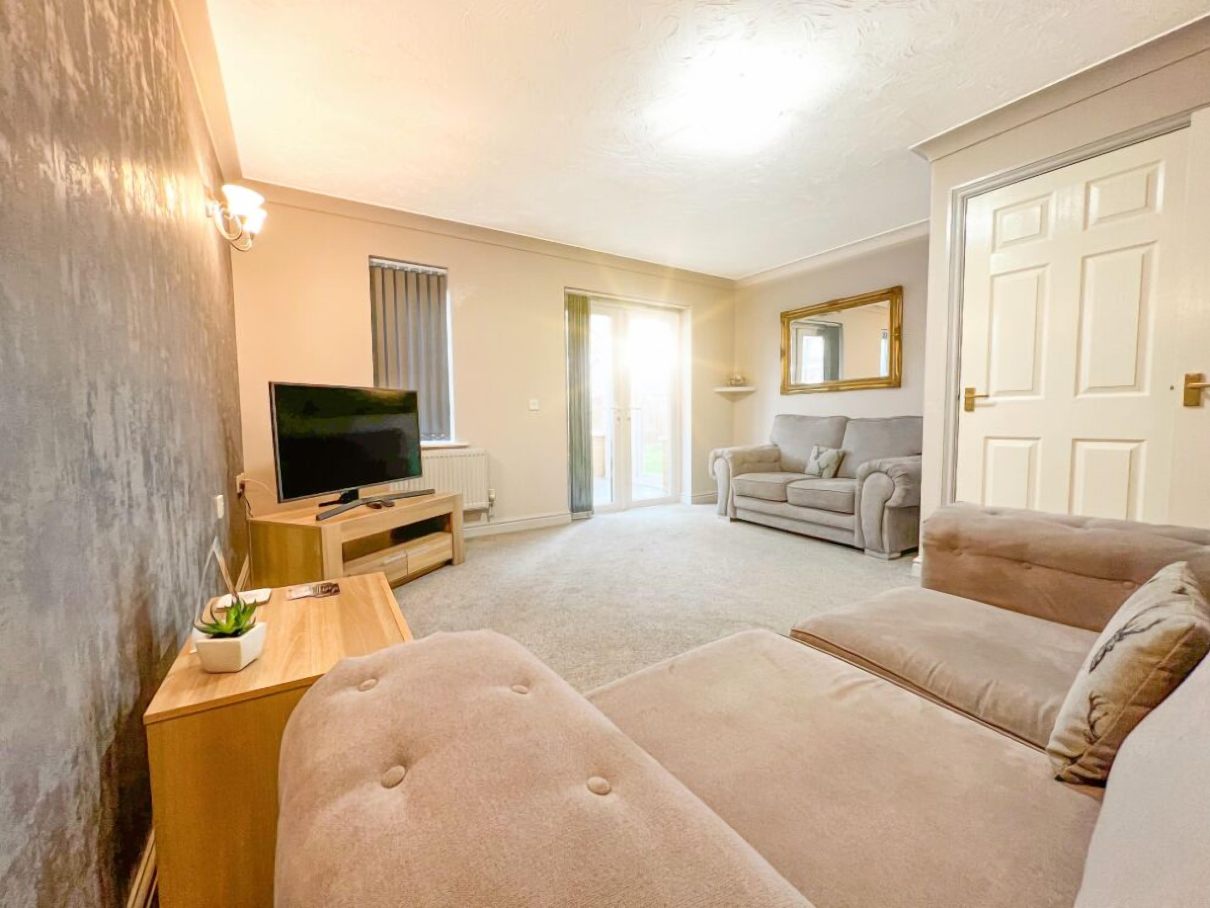 Maison Affaires, salle de bains privée, vue jardin (Rider Gardens Home) | Bar lounge