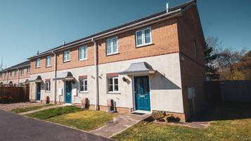 Business House, Private Bathroom, Garden View (Rider Gardens Home) | Exterior
