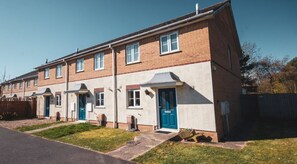 Business House, Private Bathroom, Garden View (Rider Gardens Home) | Exterior