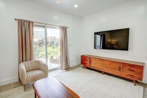 Télévision, espaces bureaux