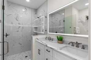 Shower, towels