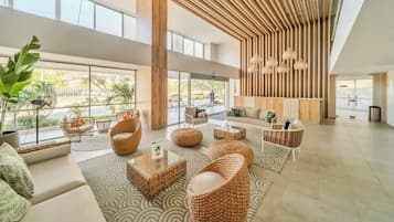 Suite | Interior