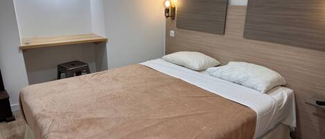 1 Schlafzimmer, Bügeleisen/Bügelbrett, WLAN, Bettwäsche