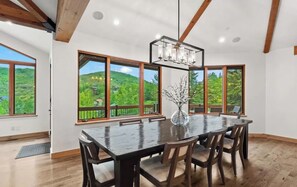 Dining - Luxurious Deer Valley Villa: Private Shuttle to Slopes & Breathtaking Views (Park City)