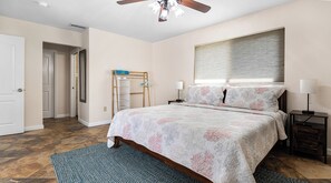 4 Schlafzimmer, Bügeleisen/Bügelbrett, WLAN, Bettwäsche