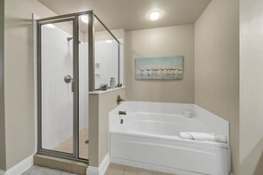 Condo, 1 King Bed with Sofa bed (Aqua Resort 906) | Bathroom | Free toiletries - Aqua Resort 906 (Panama City Beach)