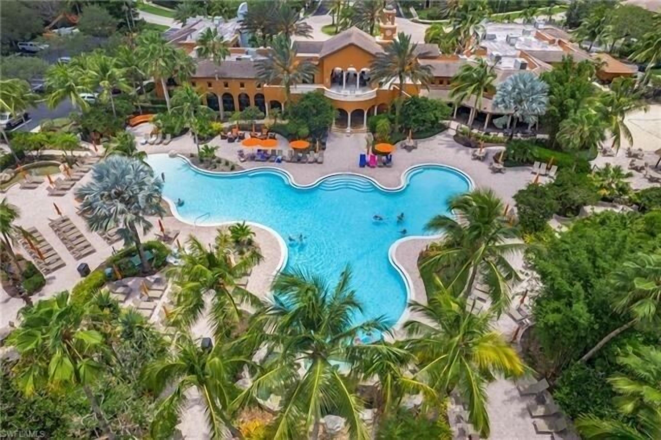 Resort Lifestyle. Experience the ultimate relaxation in Paradise! 