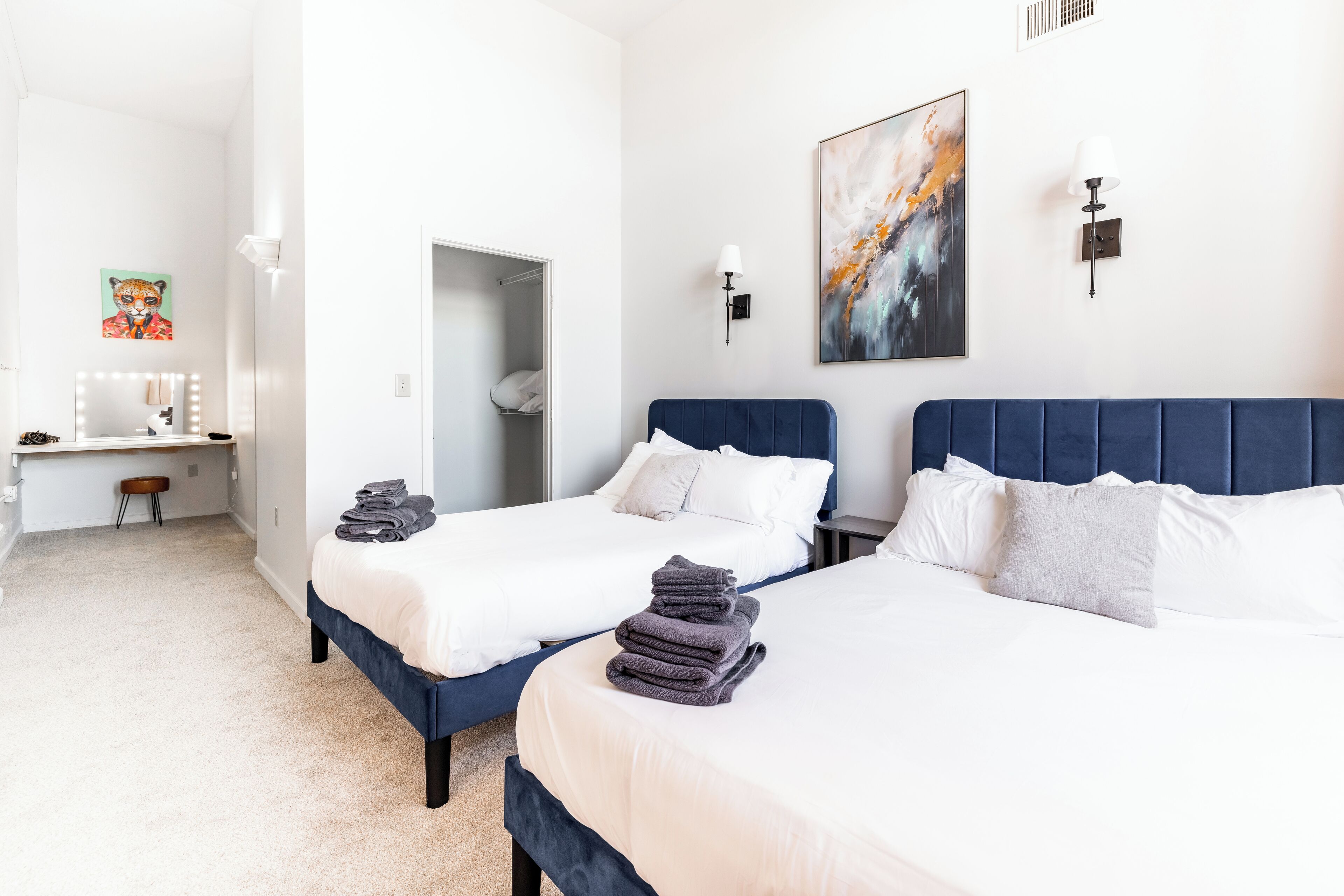 2 Schlafzimmer, Schreibtisch, Bügeleisen/Bügelbrett, kostenloses WLAN