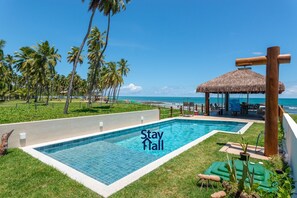 Vila básica | Piscina | Piscina externa