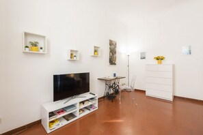 TV - Apartments Florence - Rucellai (Florence)